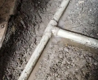 双鸭山漏水维修电话